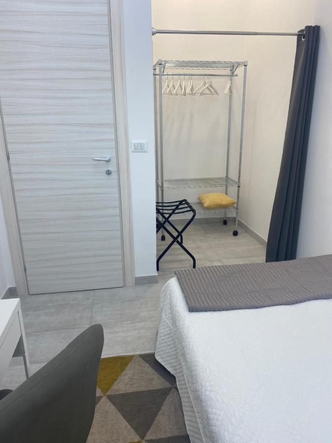 Garden House Apartments In Nápoly Kültér fotó
